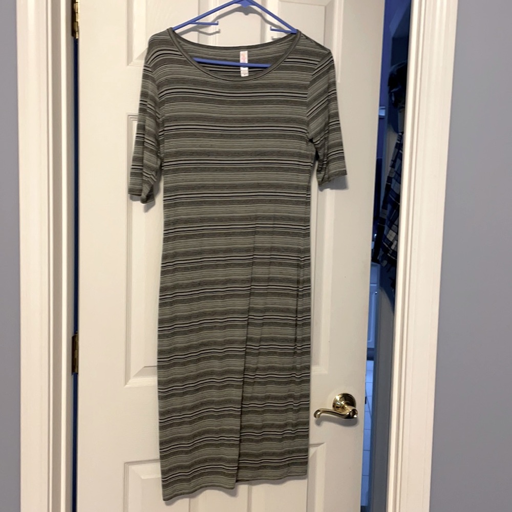 LuLuRoe Julia dress size XS.